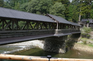 木造の橋１